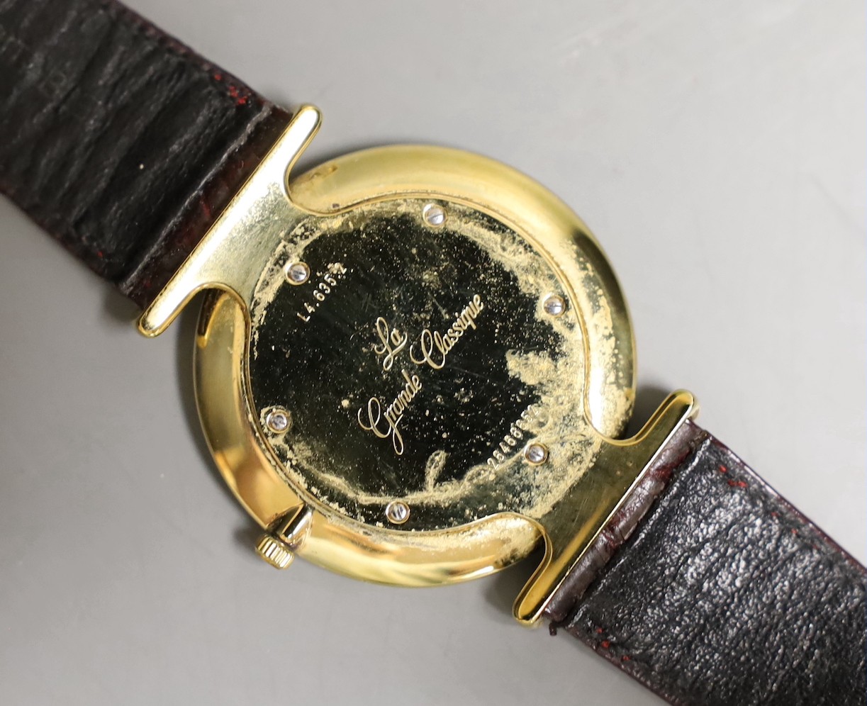A gentleman's Longines 'Le Grande Classique' gold plated wristwatch, with box and papers